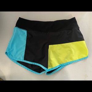 Run in Rabbit Shorts Size M